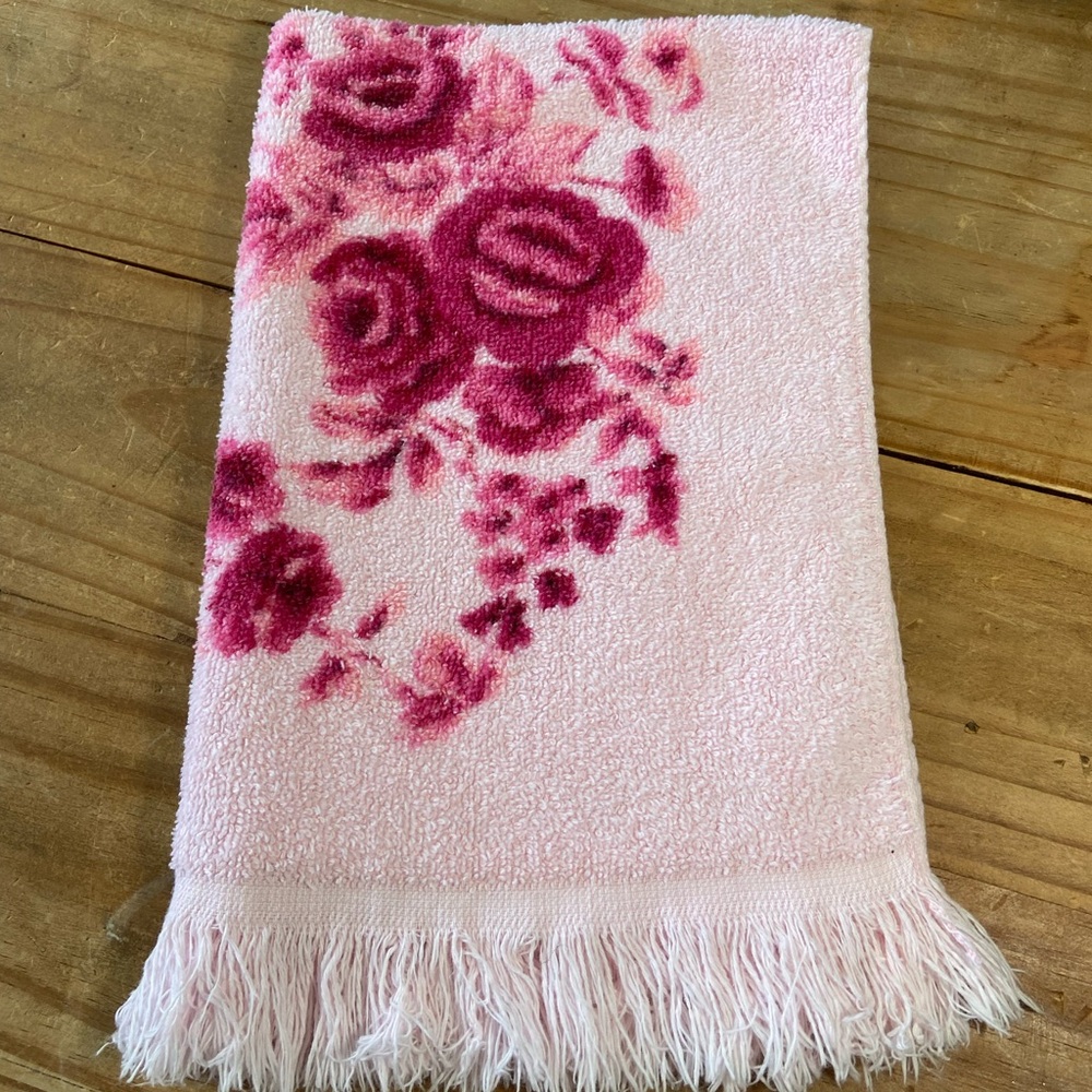 Vintage, Retro, Caldwell Hand Towel, Cottagecore, Grannycore